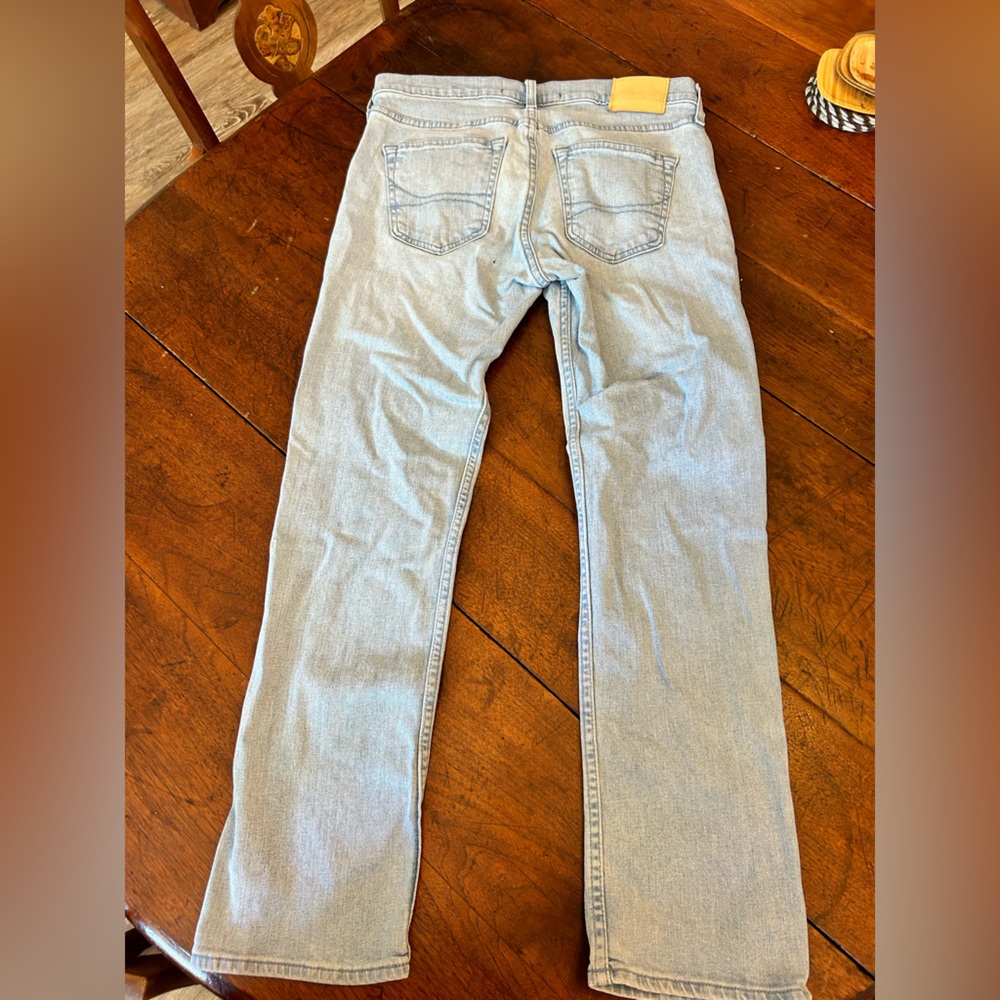 Hollister Slim Straight Blue Jeans - Picture 3 of 3